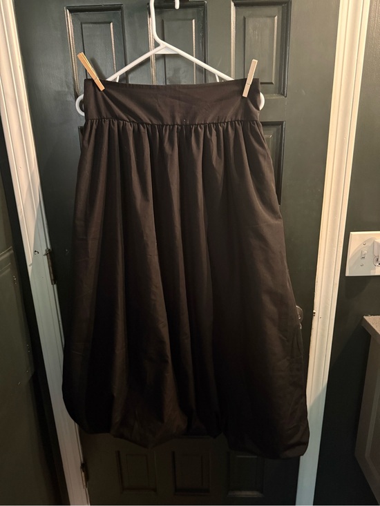 Amazon Dresses & Skirts - Black Maxi Bubble Skirt - Women